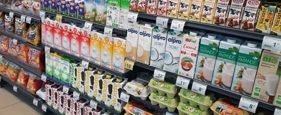 Czy mleko w proszku jest wegańskie? Odkryj prawdę o składzie Czy mleko w proszku jest wegańskie? Odkryj prawdę o składzie