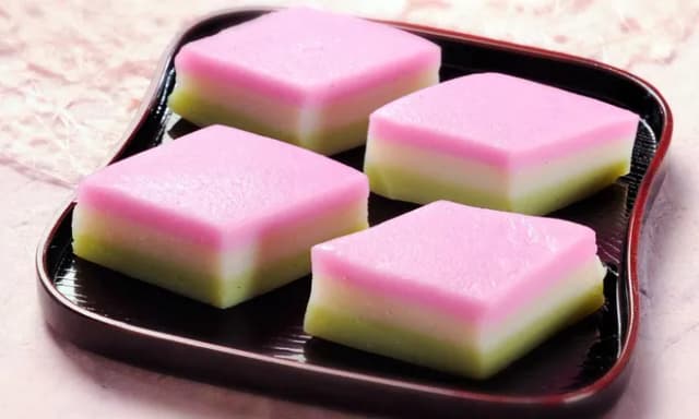 Jak jeść mochi: bezpieczne sposoby i najlepsze metody podania Jak jeść mochi: bezpieczne sposoby i najlepsze metody podania