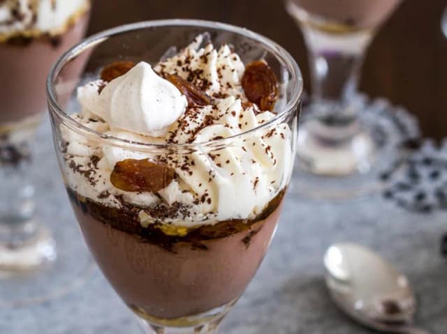Jak zrobić pudding z budyniu – prosta receptura bez grudek Jak zrobić pudding z budyniu – prosta receptura bez grudek